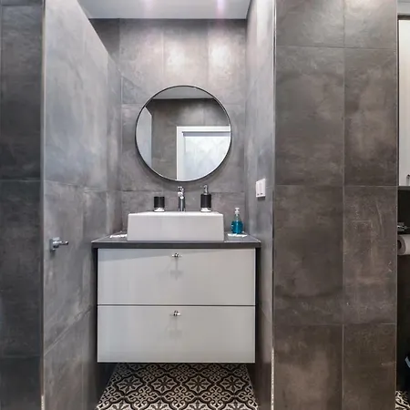 66 - Stylish Two Bedroom In Lozenets District By Flat Mаnager Apartmán Sofie
