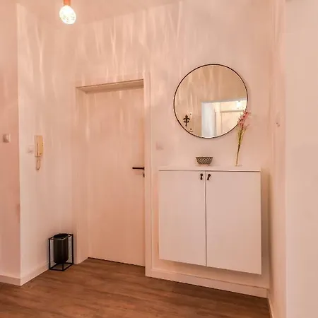 66 - Stylish Two Bedroom In Lozenets District By Flat Mаnager